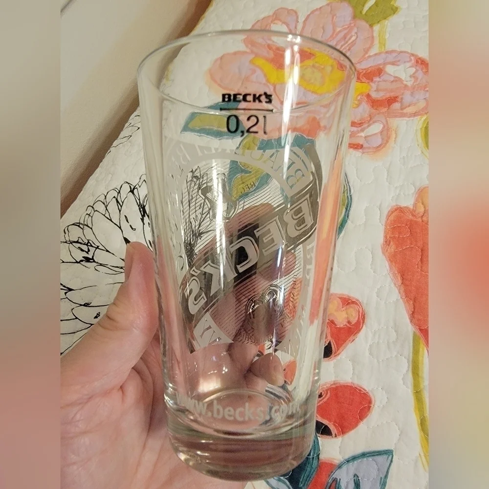 Beck's Beer Glasses (4 pcs) - Picture 3 of 5